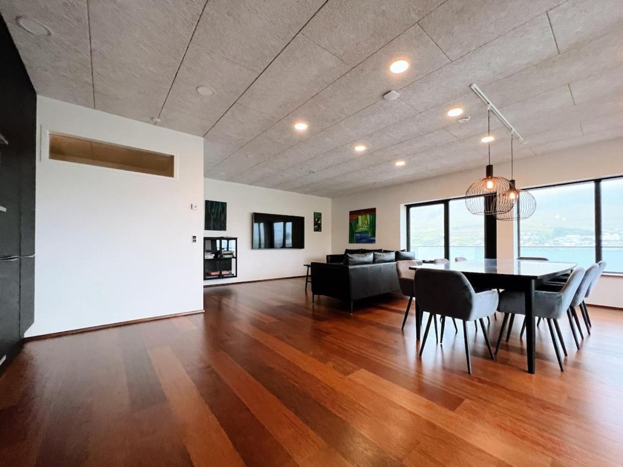 Stunning Ocean View Penthouse Apartment Oravik Εξωτερικό φωτογραφία